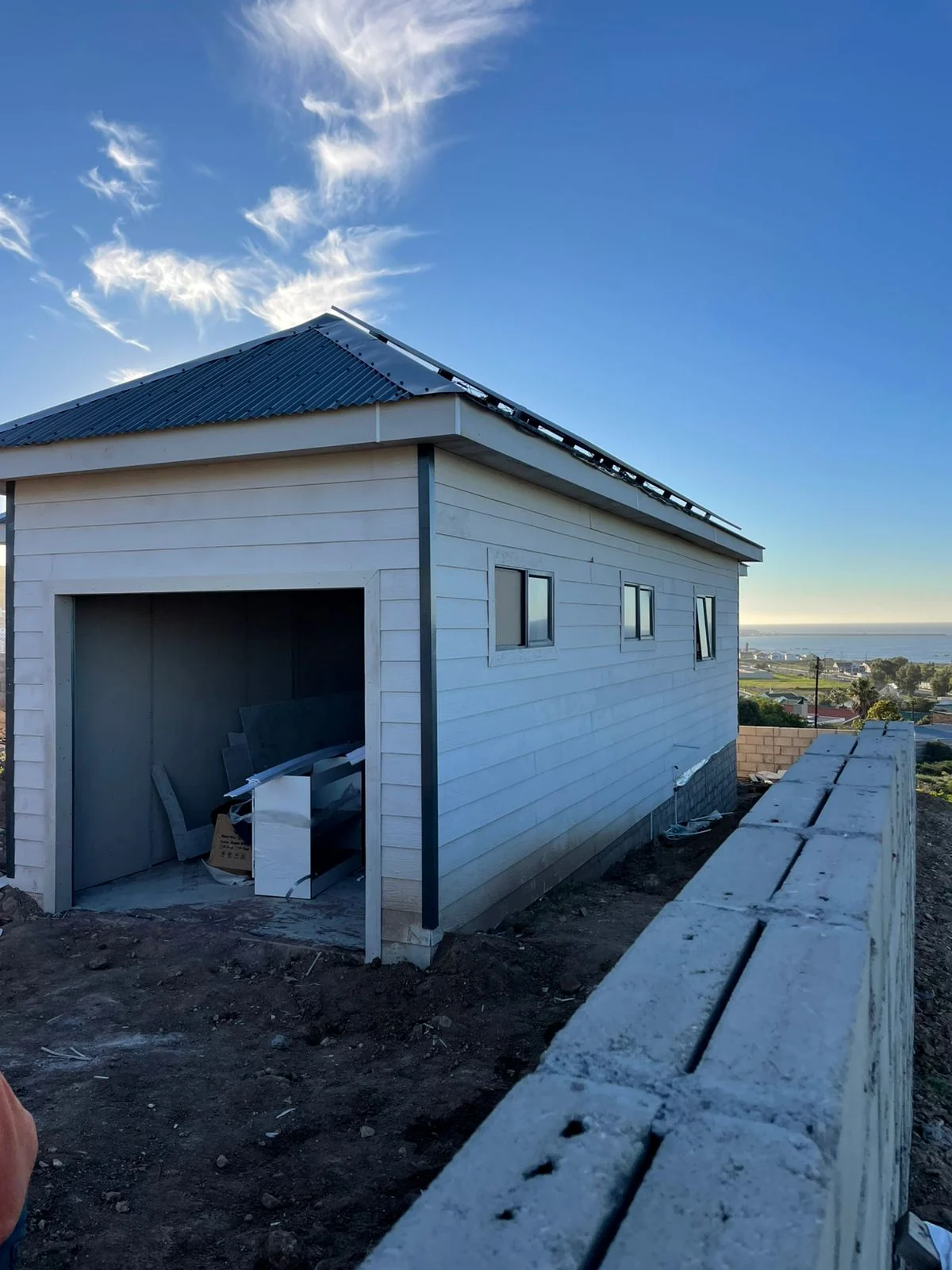 Fibre-cement garage structure under construction